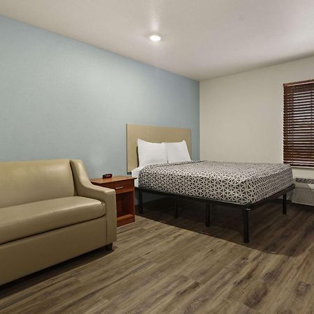 Woodspring Suites Greenville Central I-85 Exteriör bild