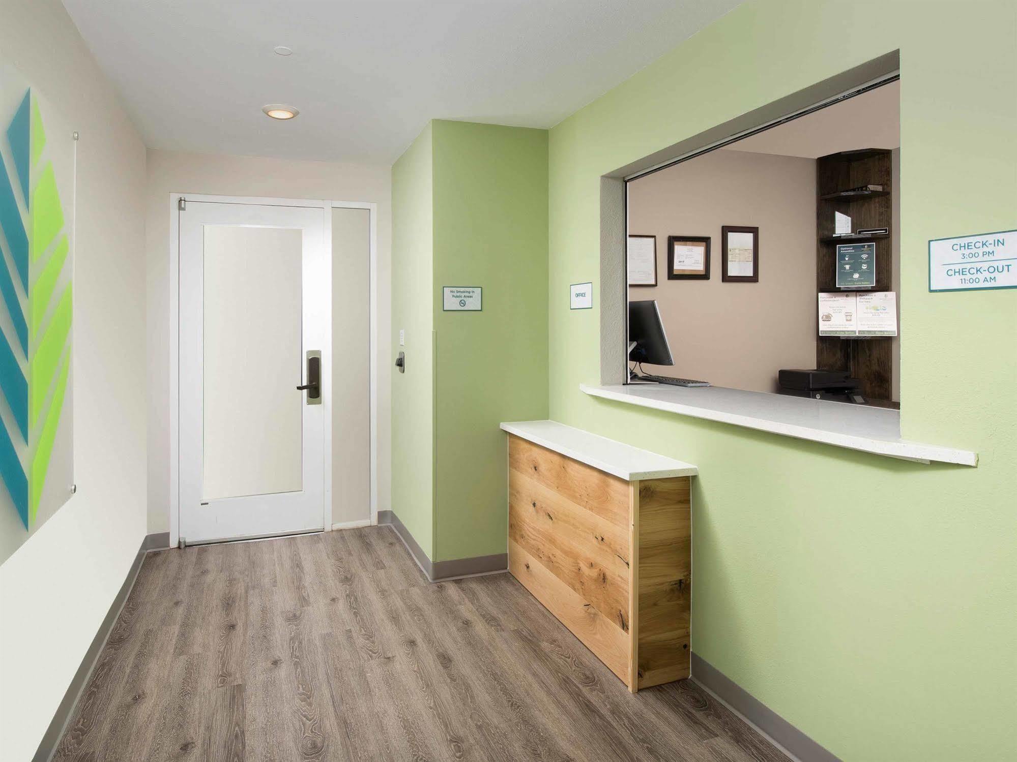 Woodspring Suites Greenville Central I-85 Exteriör bild